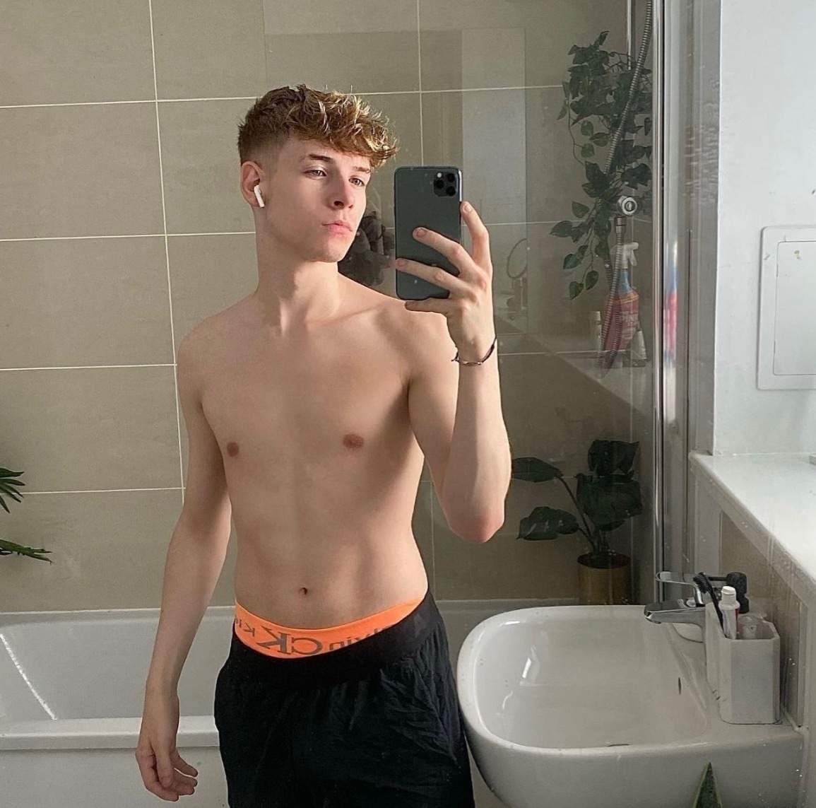 leoobbrownn