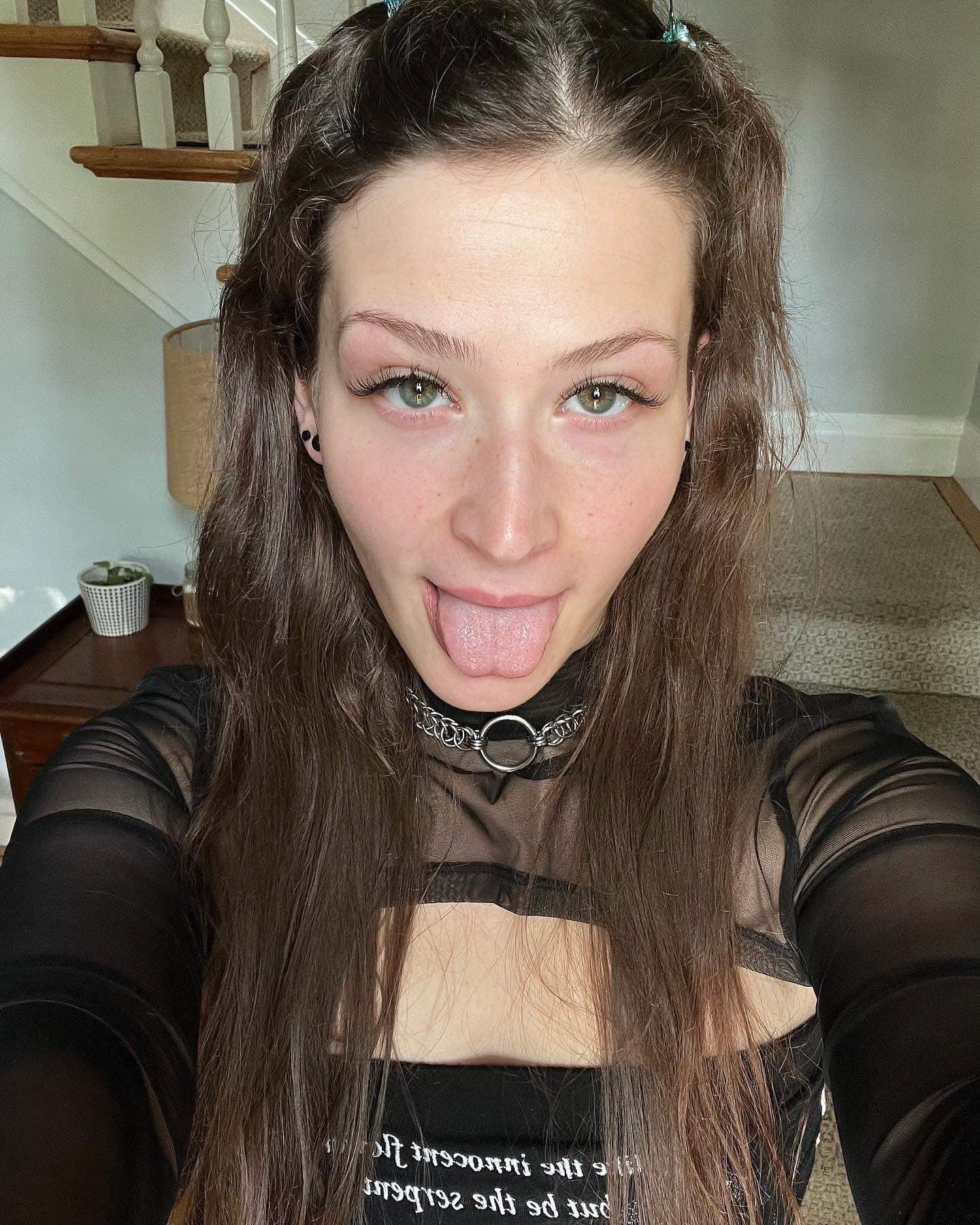 Em