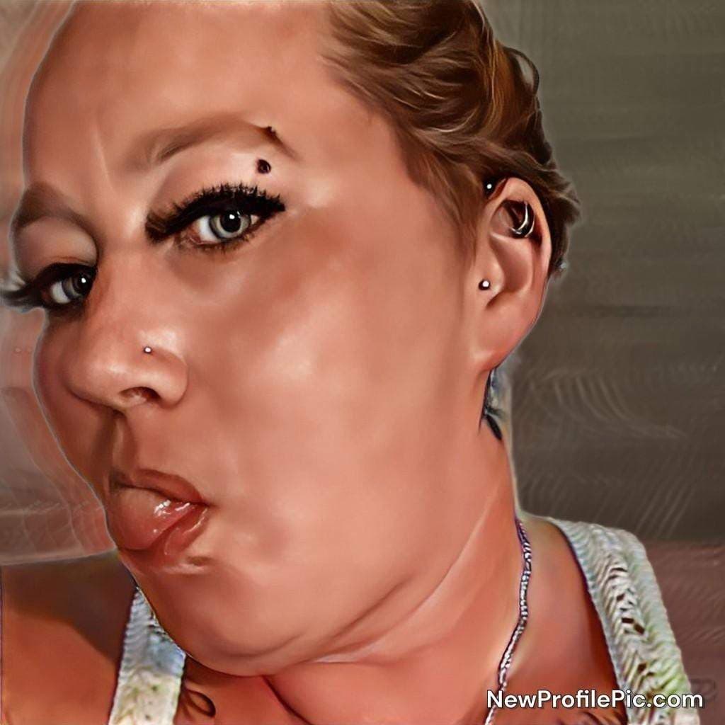 Crazy lil red Jenn
