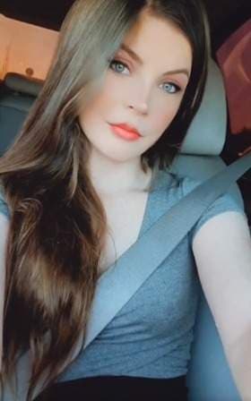 Ashley (VIP)
