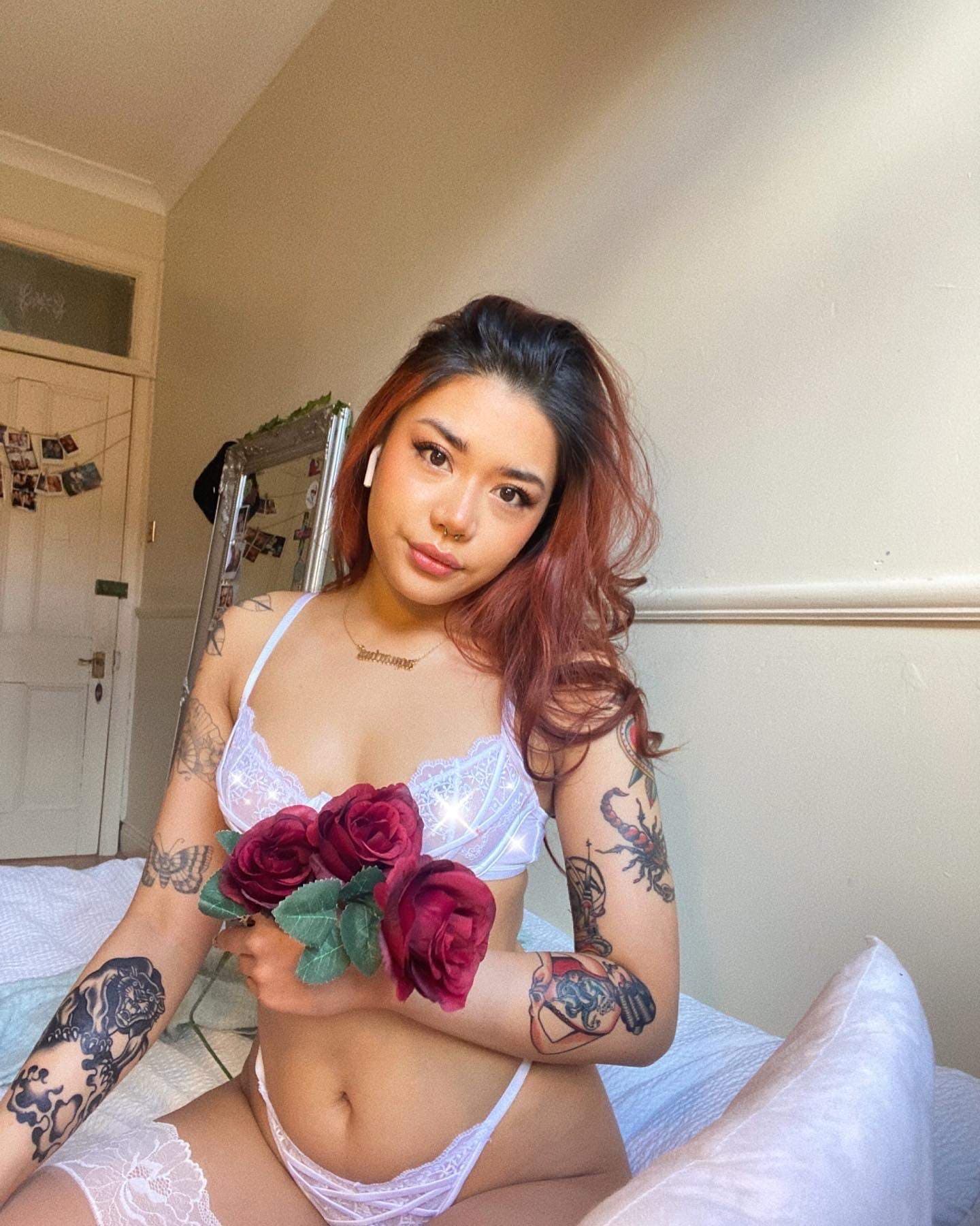 𝐒𝐪𝐮!𝐫𝐭𝐢𝐧𝐠 𝐀𝐧𝐠𝐞𝐥 🖤 not @ctive