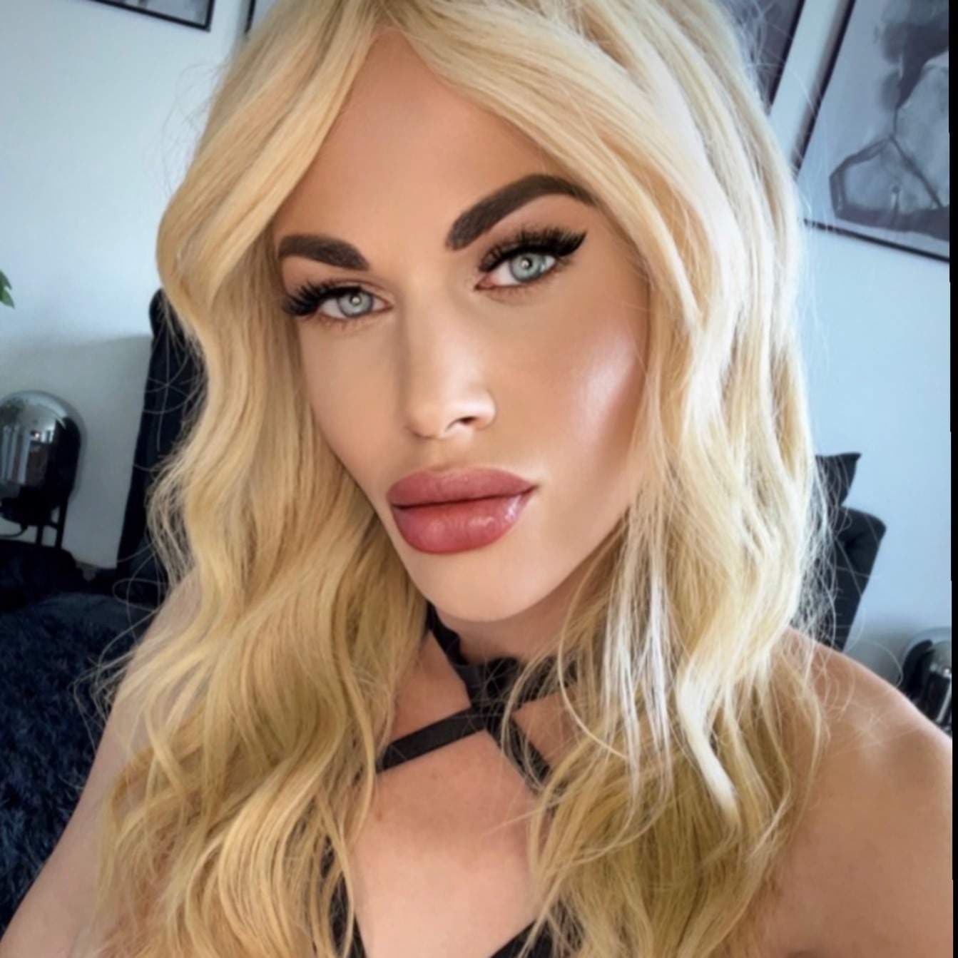TS Candice Blonde