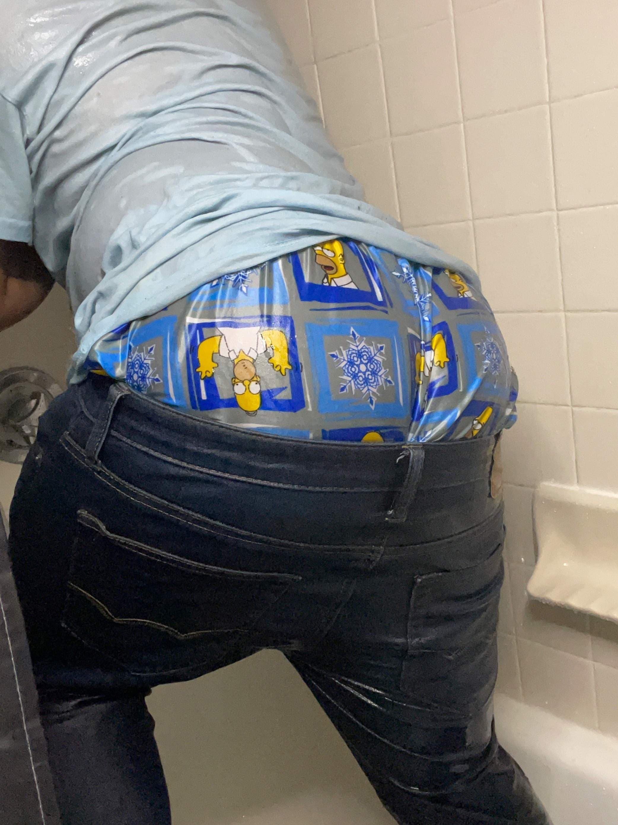 Sagging boy
