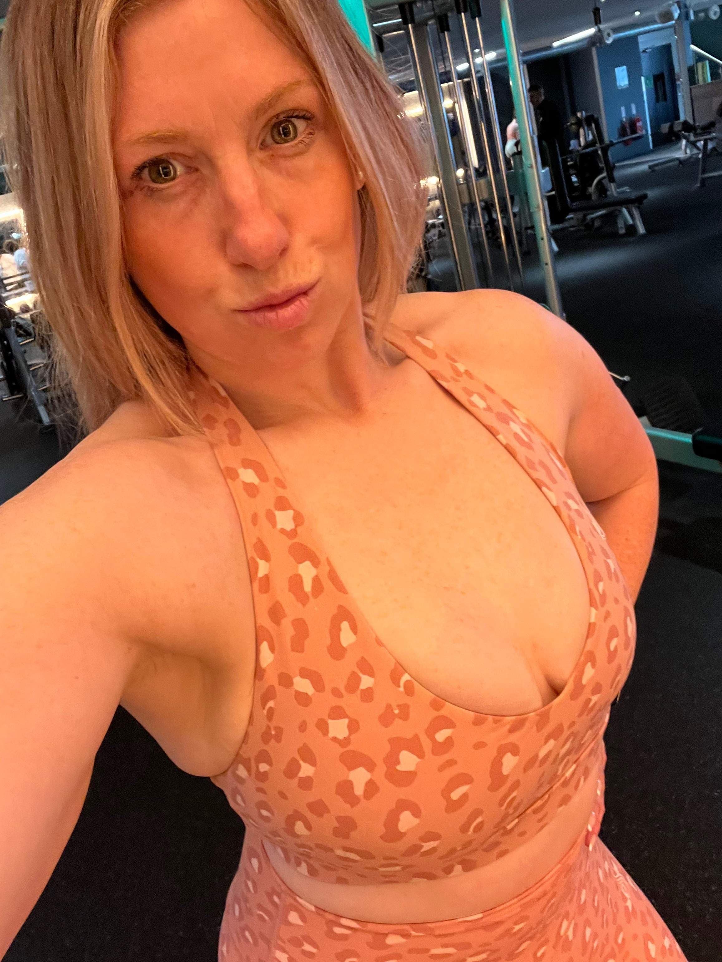 Curvykgirl
