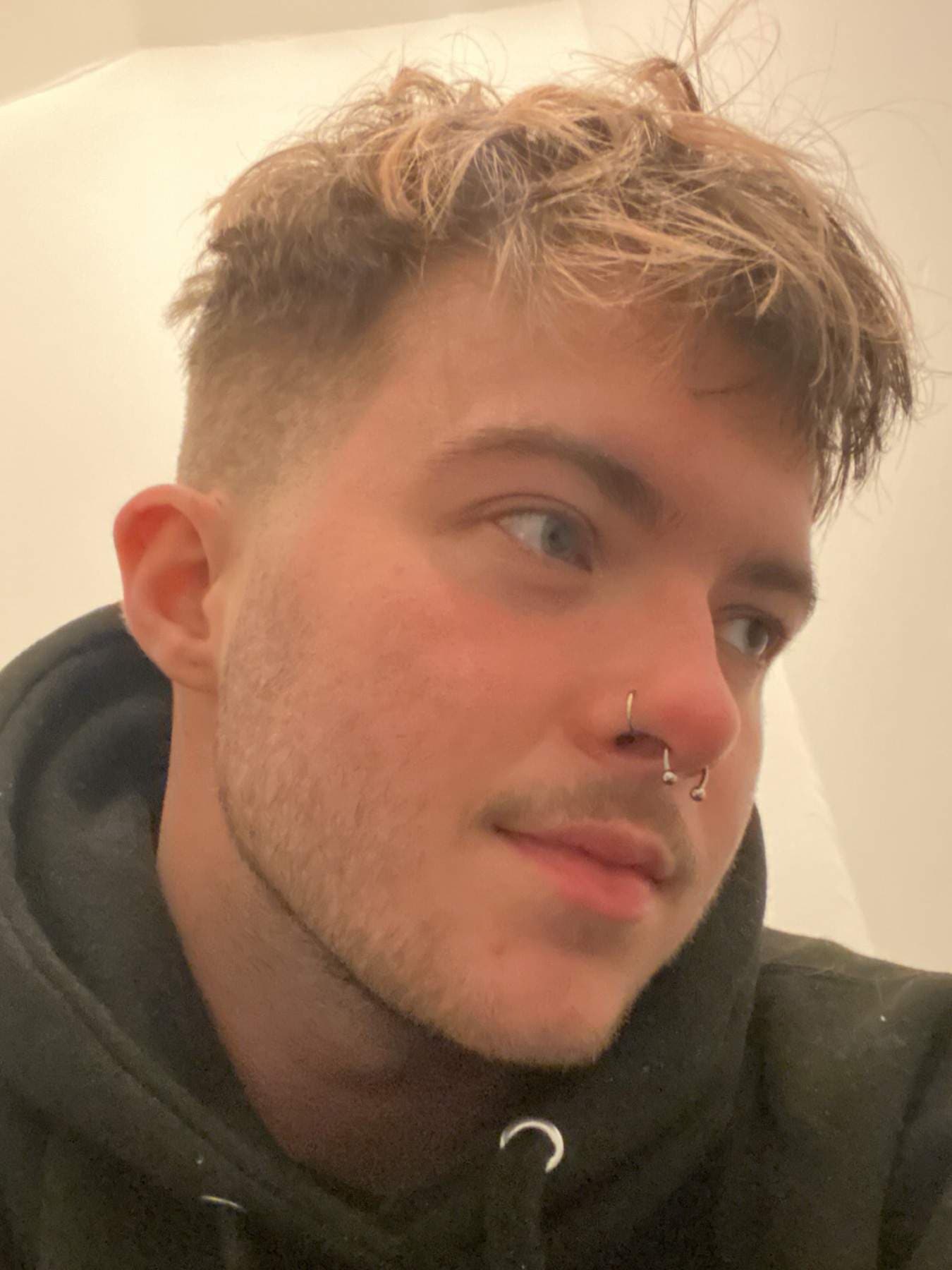 P ✨