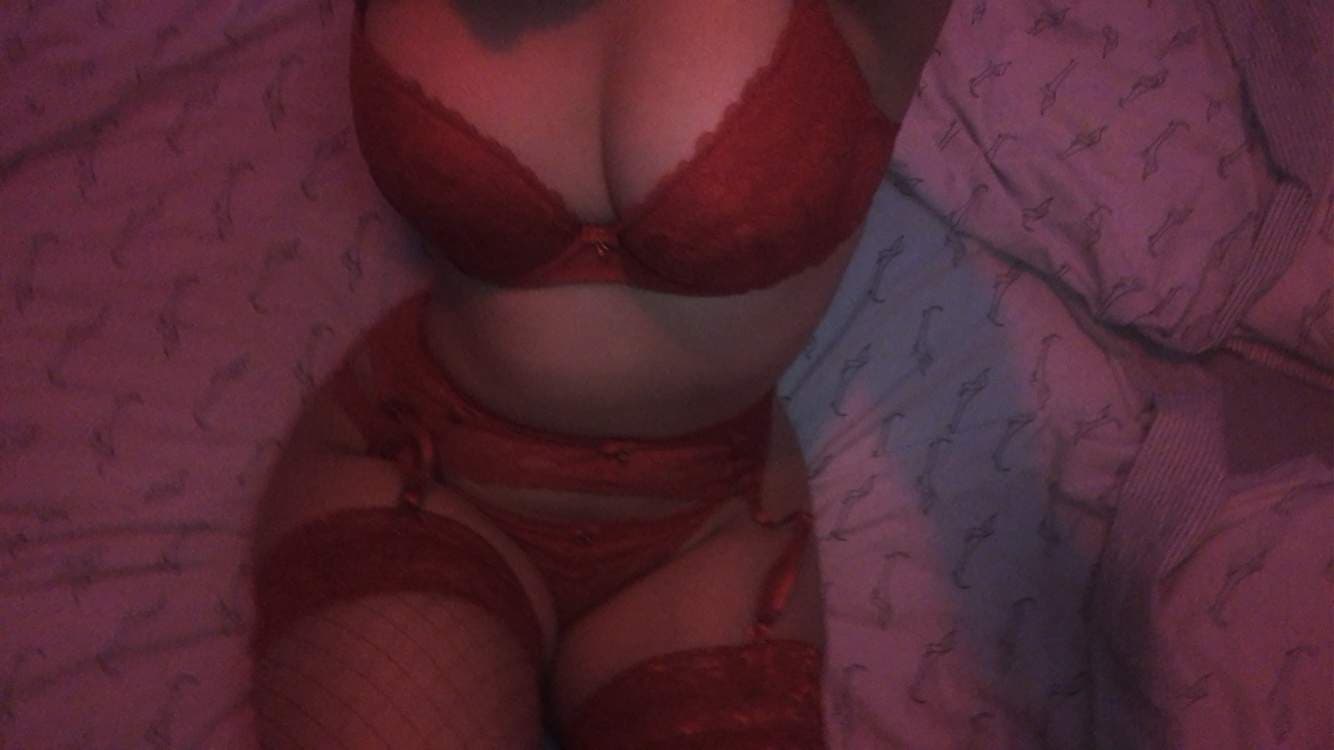 🍑 𝐏 𝐄 𝐀 𝐂 𝐇 𝐄 𝐒 🍑