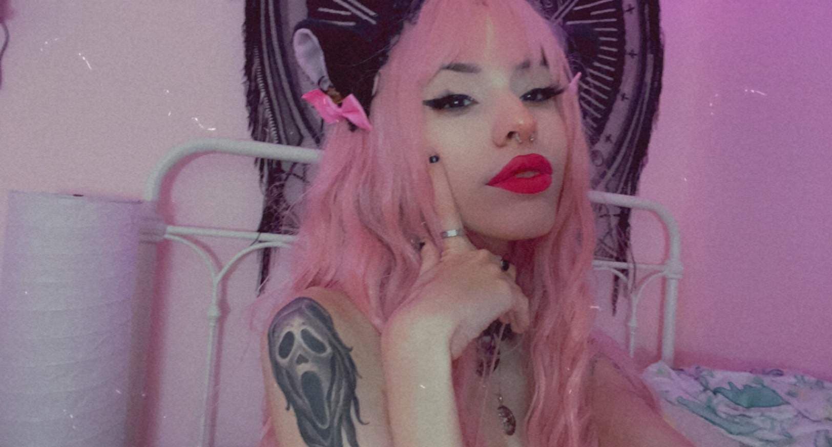 emo slut