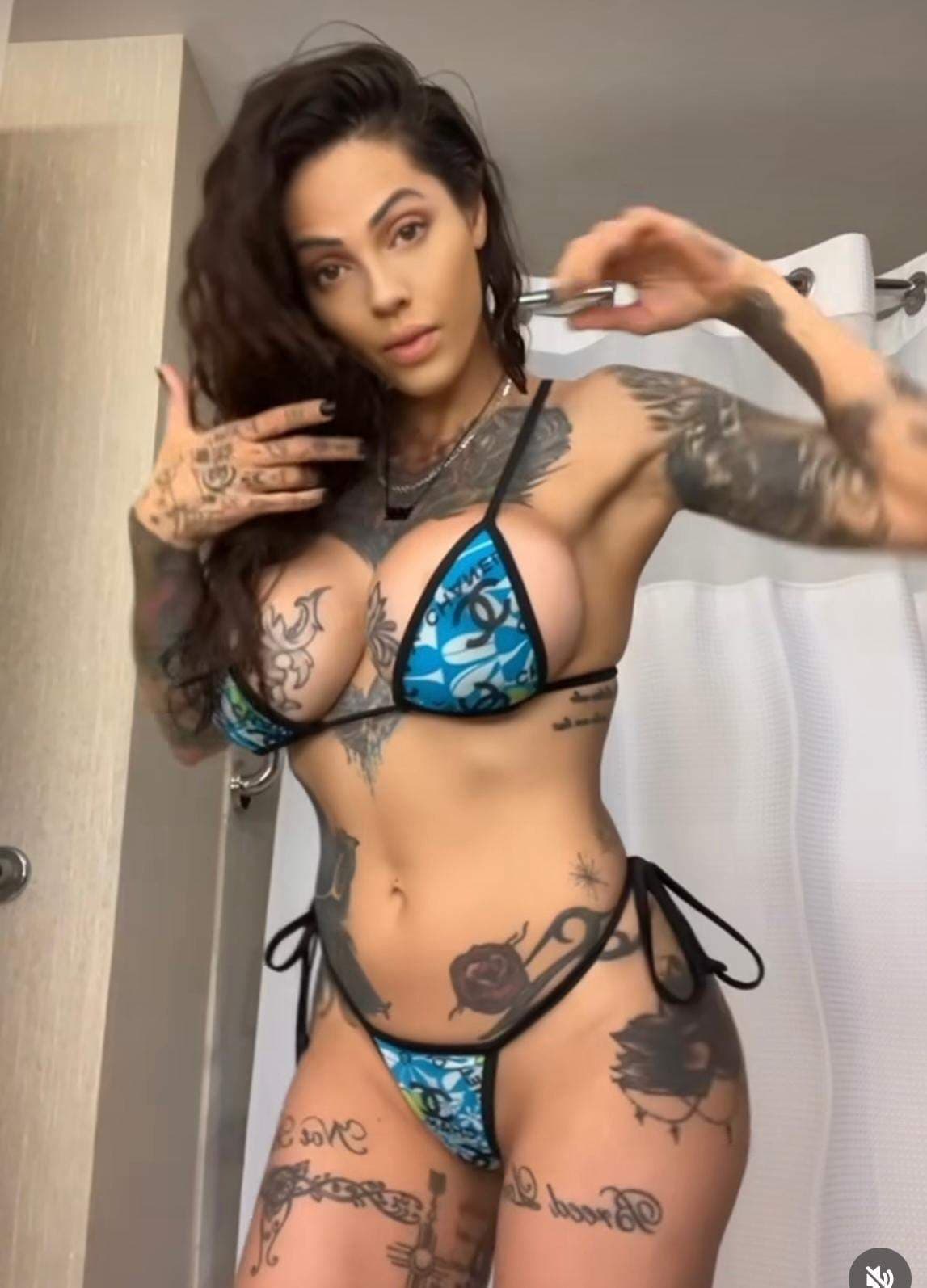 FREE FILTHY TATT'D BADDIE
