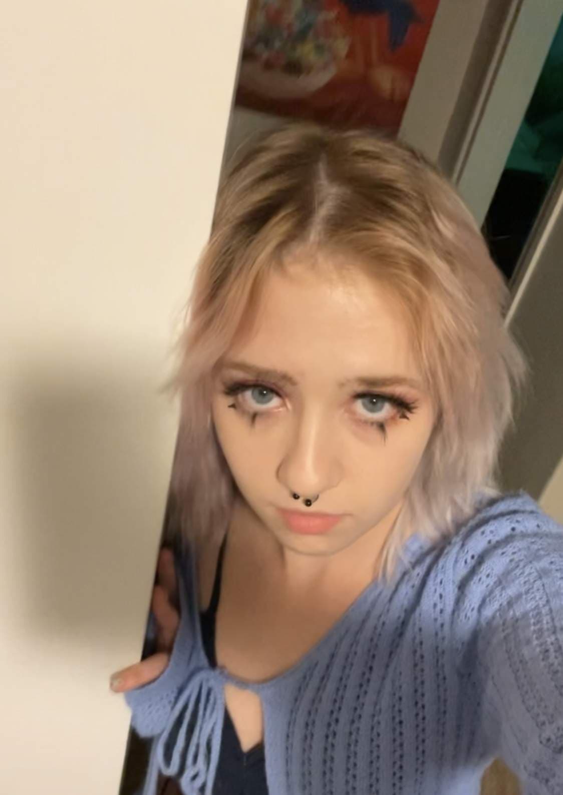 violet raye