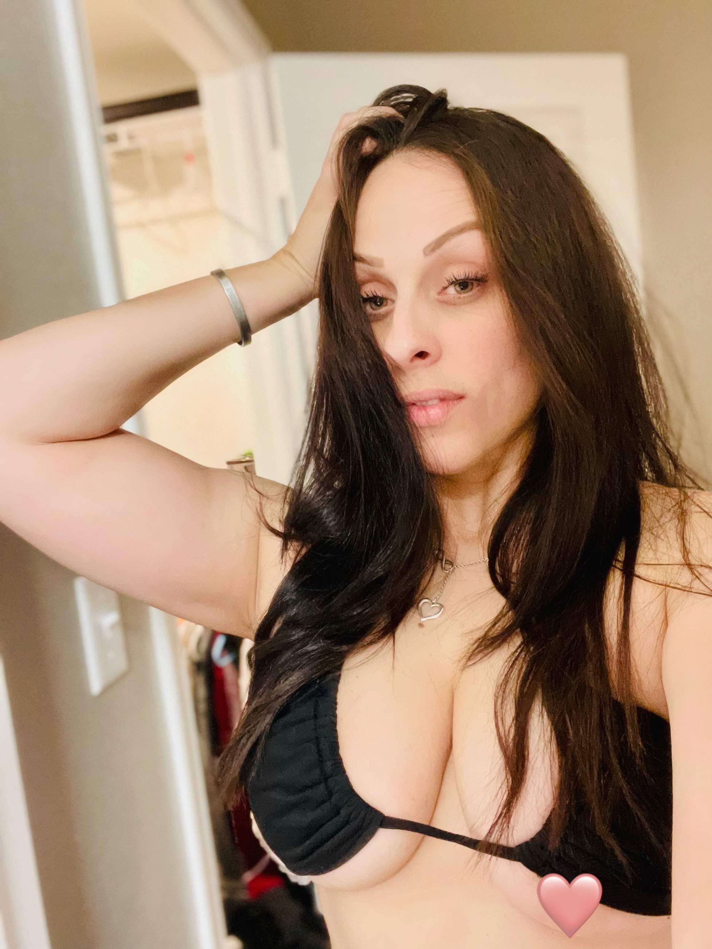 Michelle 🖤