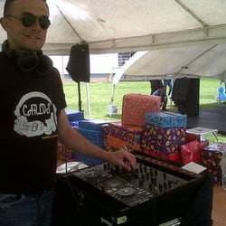 DJ carlos vargas