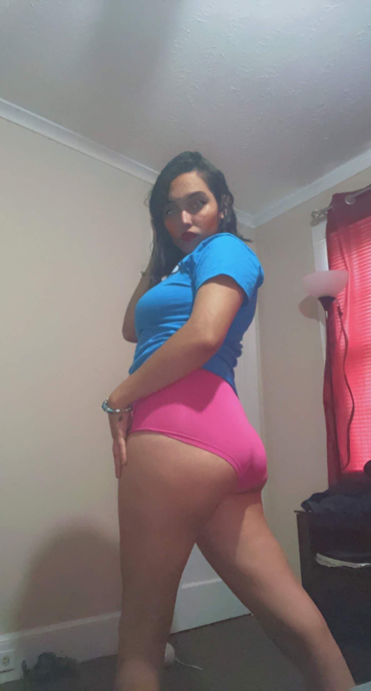 Adriana 🥰