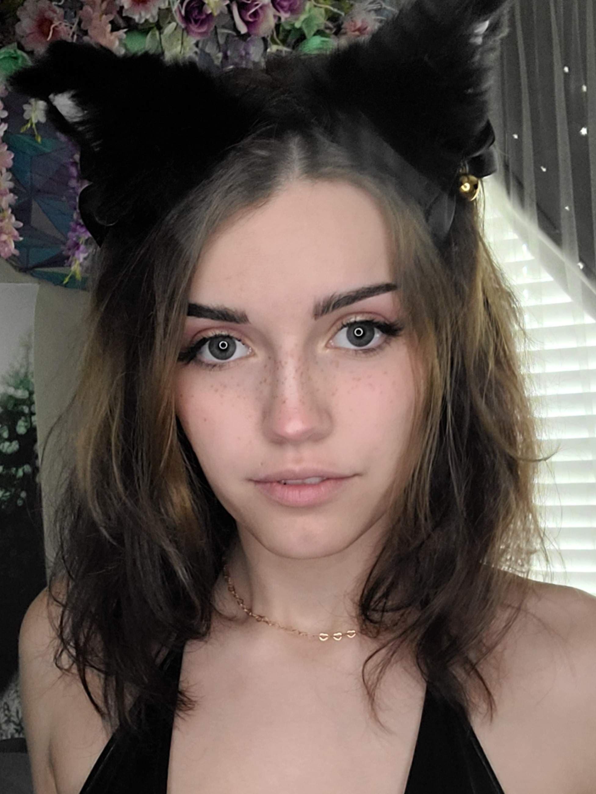 QT Lux