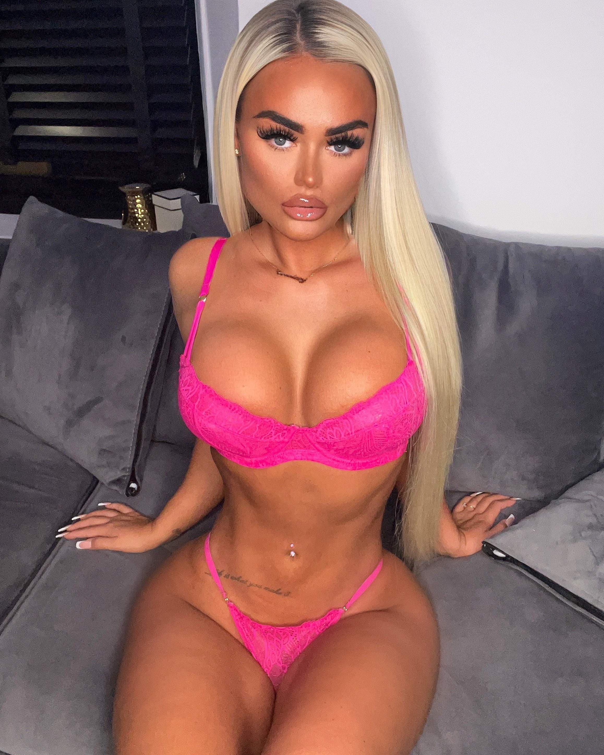 SCOTTISH BARBIE 🔥💓