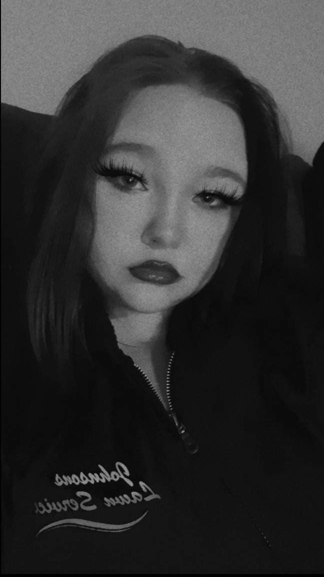 🦋 Madi ♡