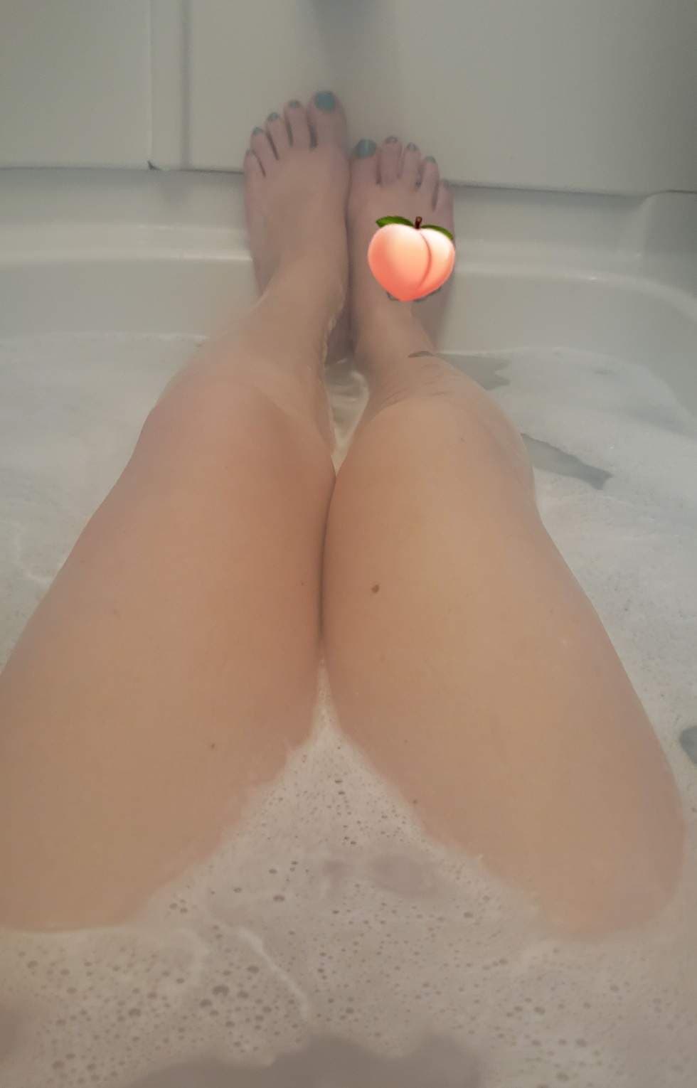 Just Peachy 😽🍑