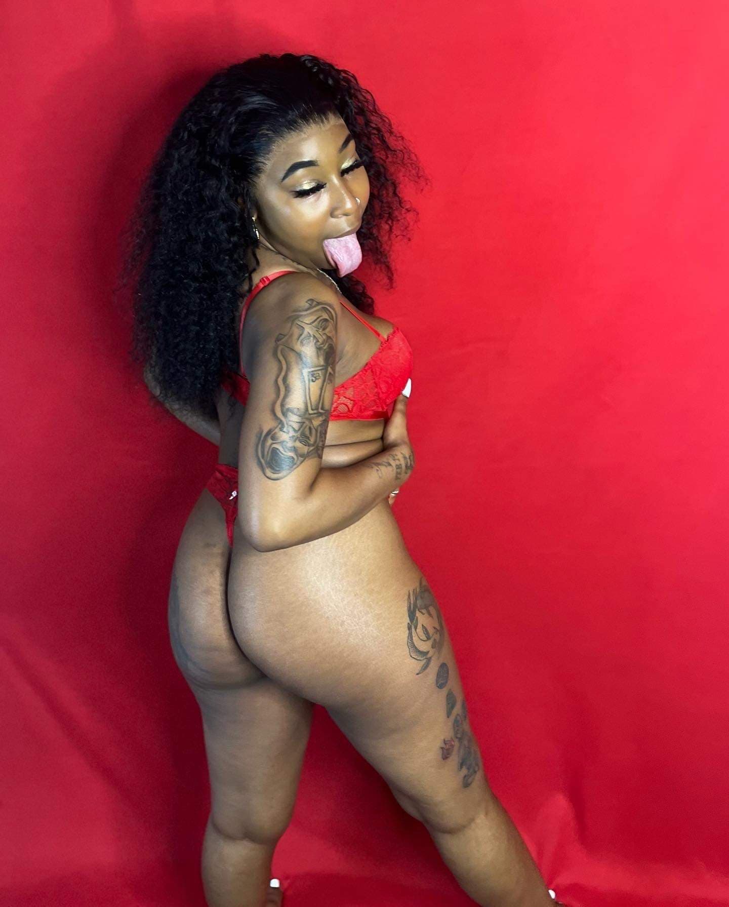 Em’Presse 🍑😩💦
