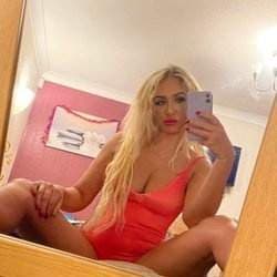 Sienna Scott