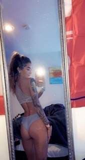 E🌸