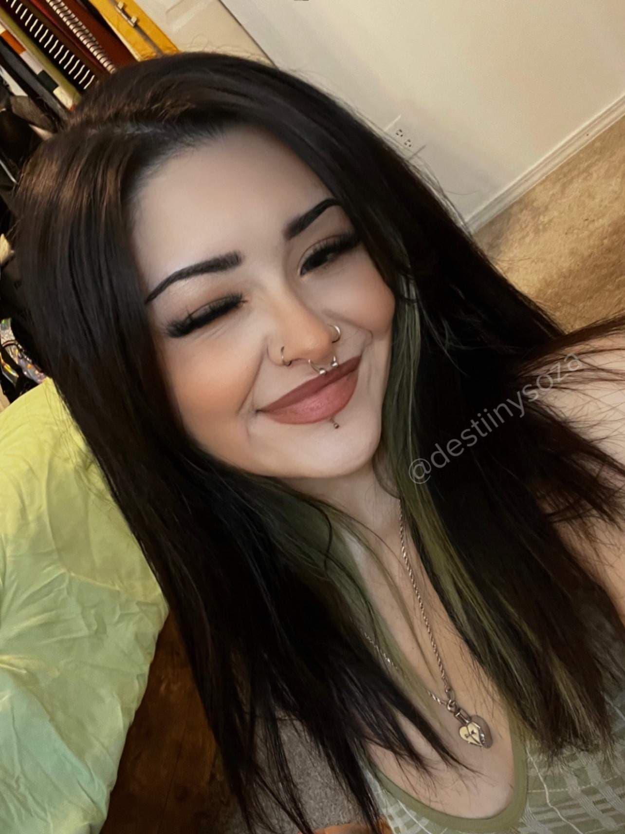 tiiny;)