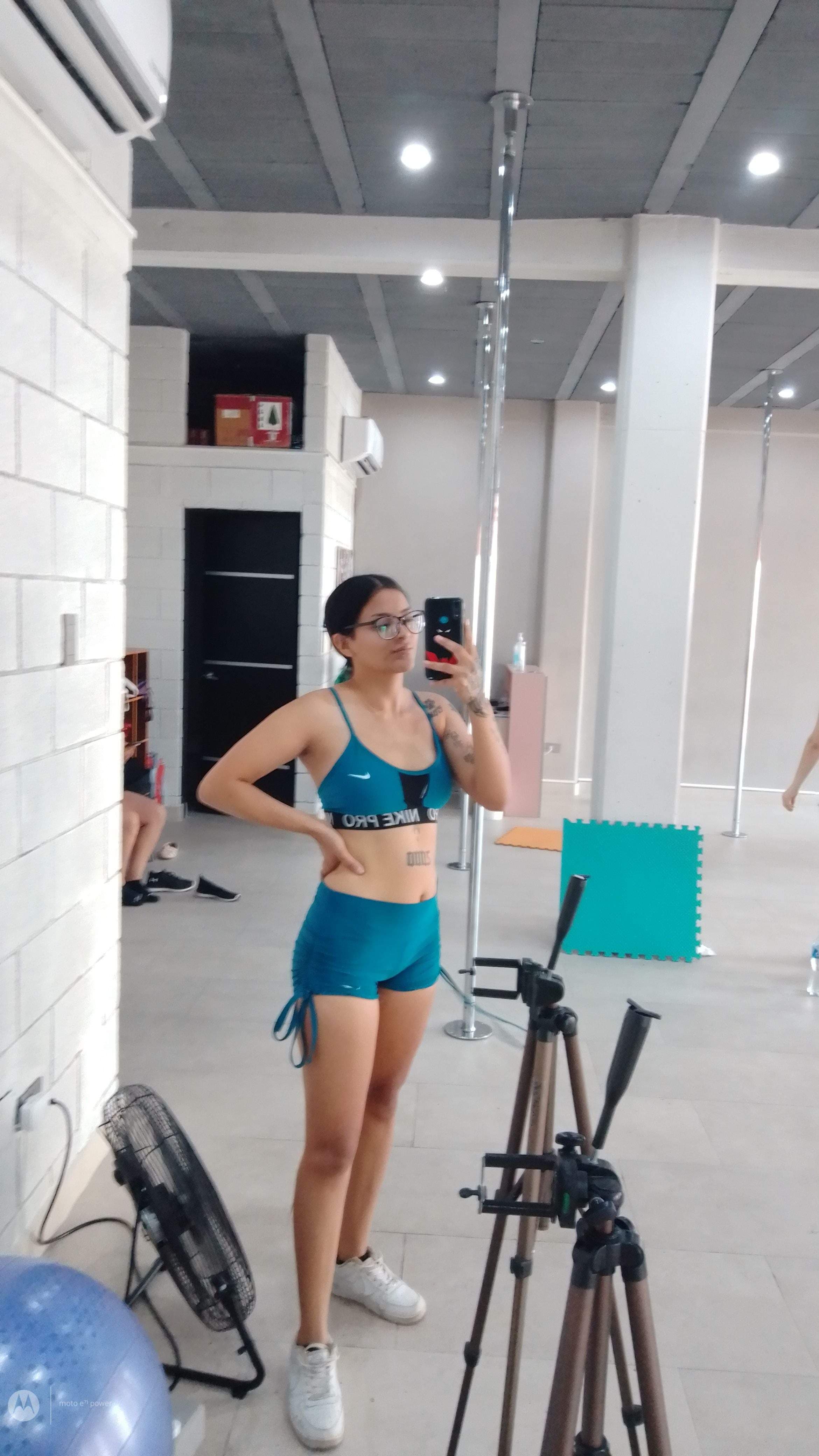 Damaris LM