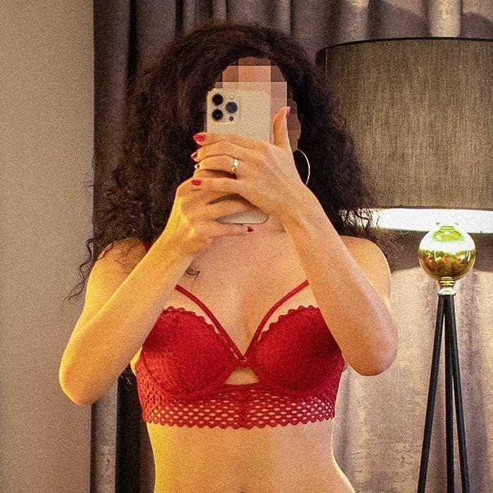 Hotwife Ceyda (FREE)