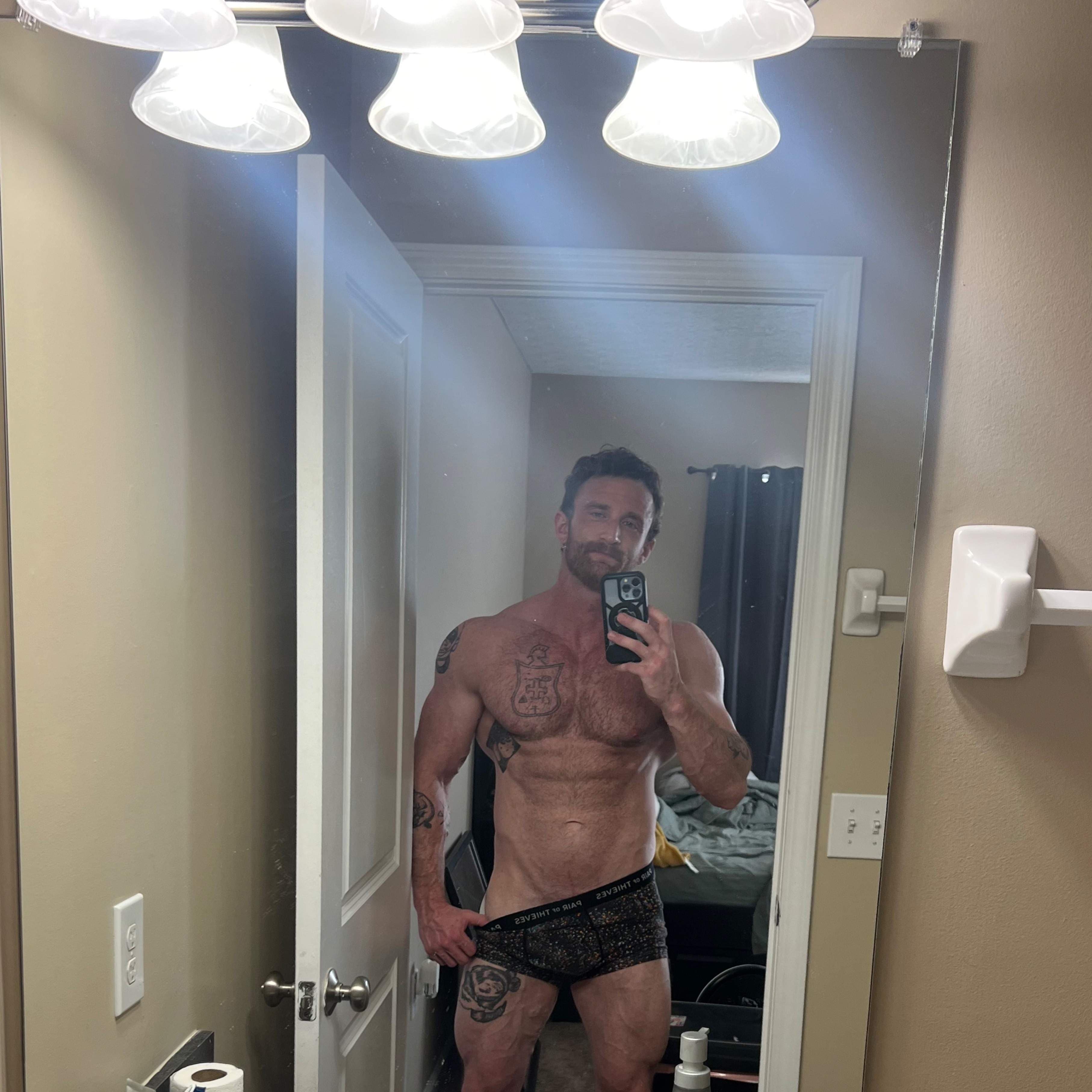 Bo_Mo_