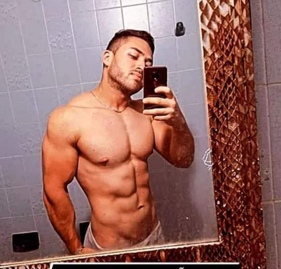 Chris Laza 🖤