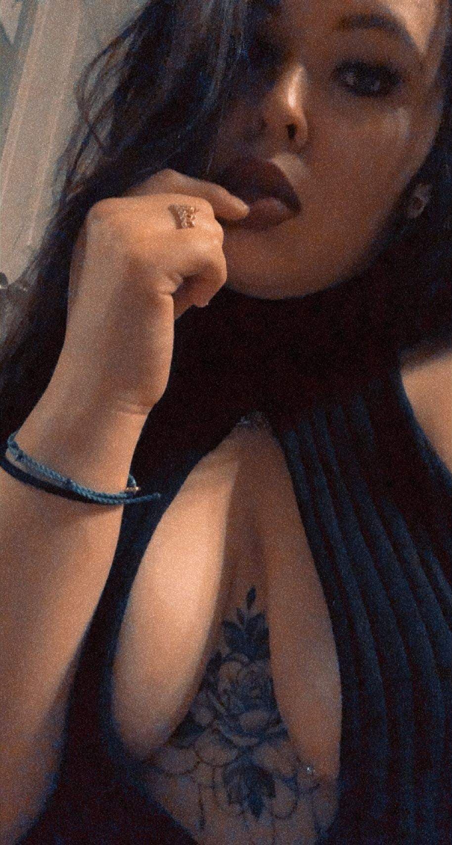 x.Eliza.x