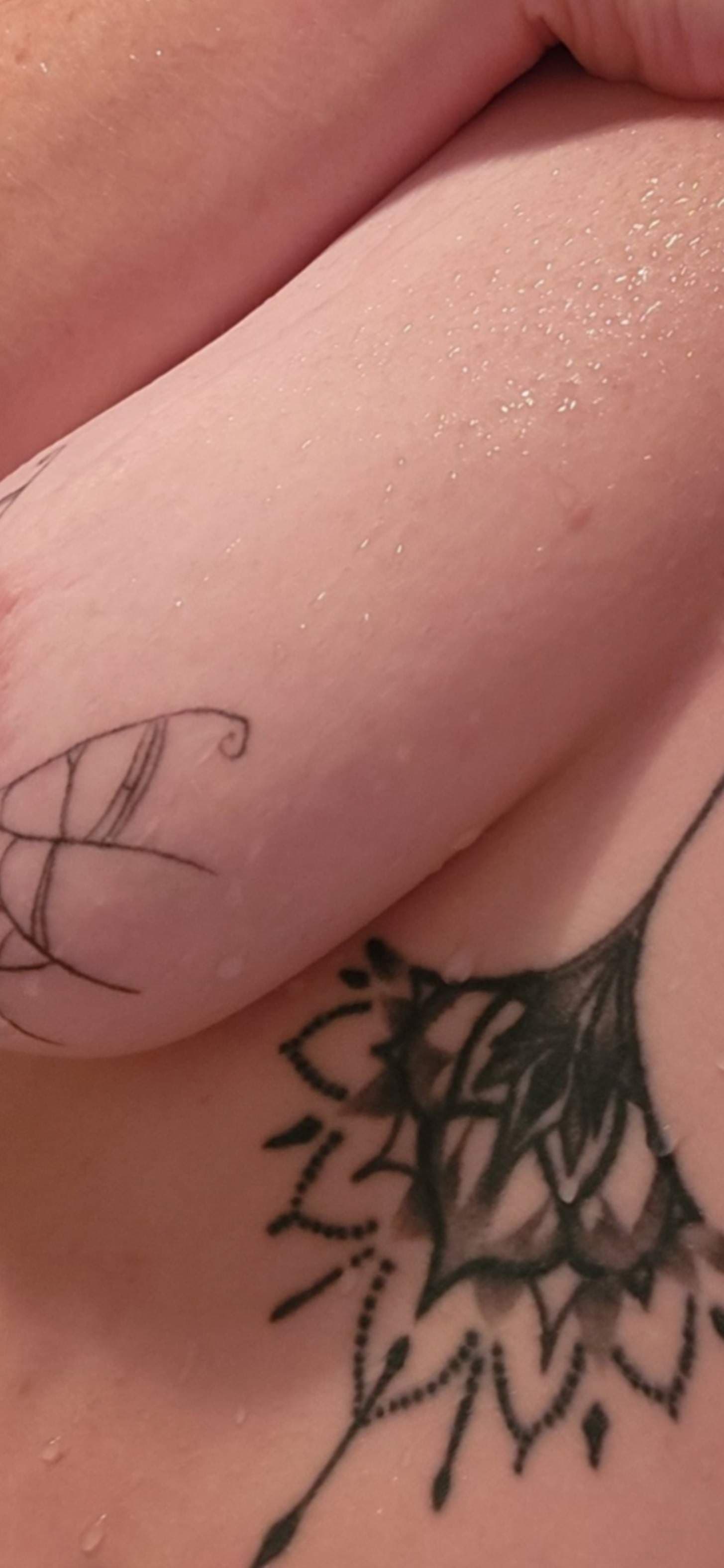 🖤 M 🖤
