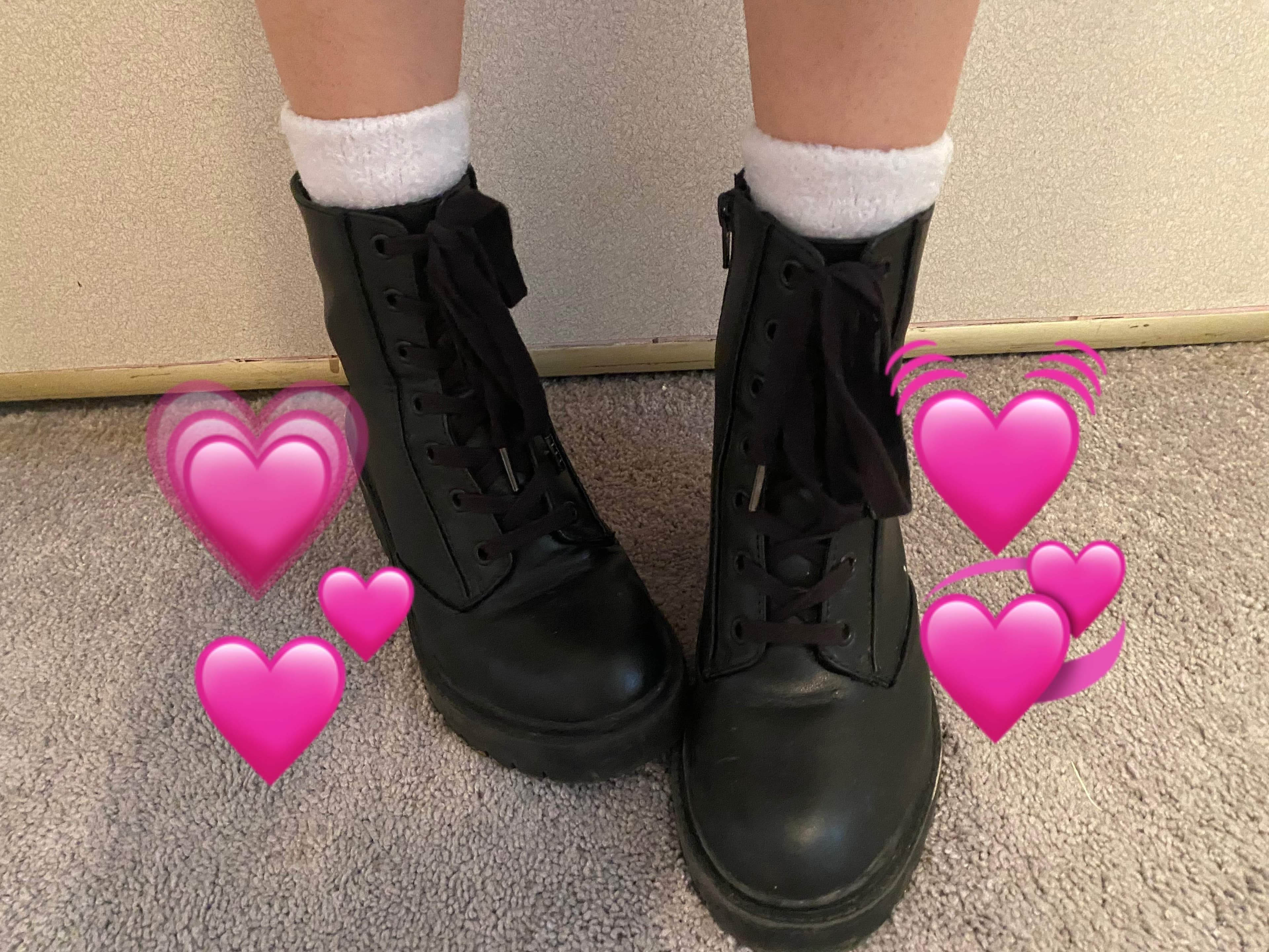 BarefootBunny
