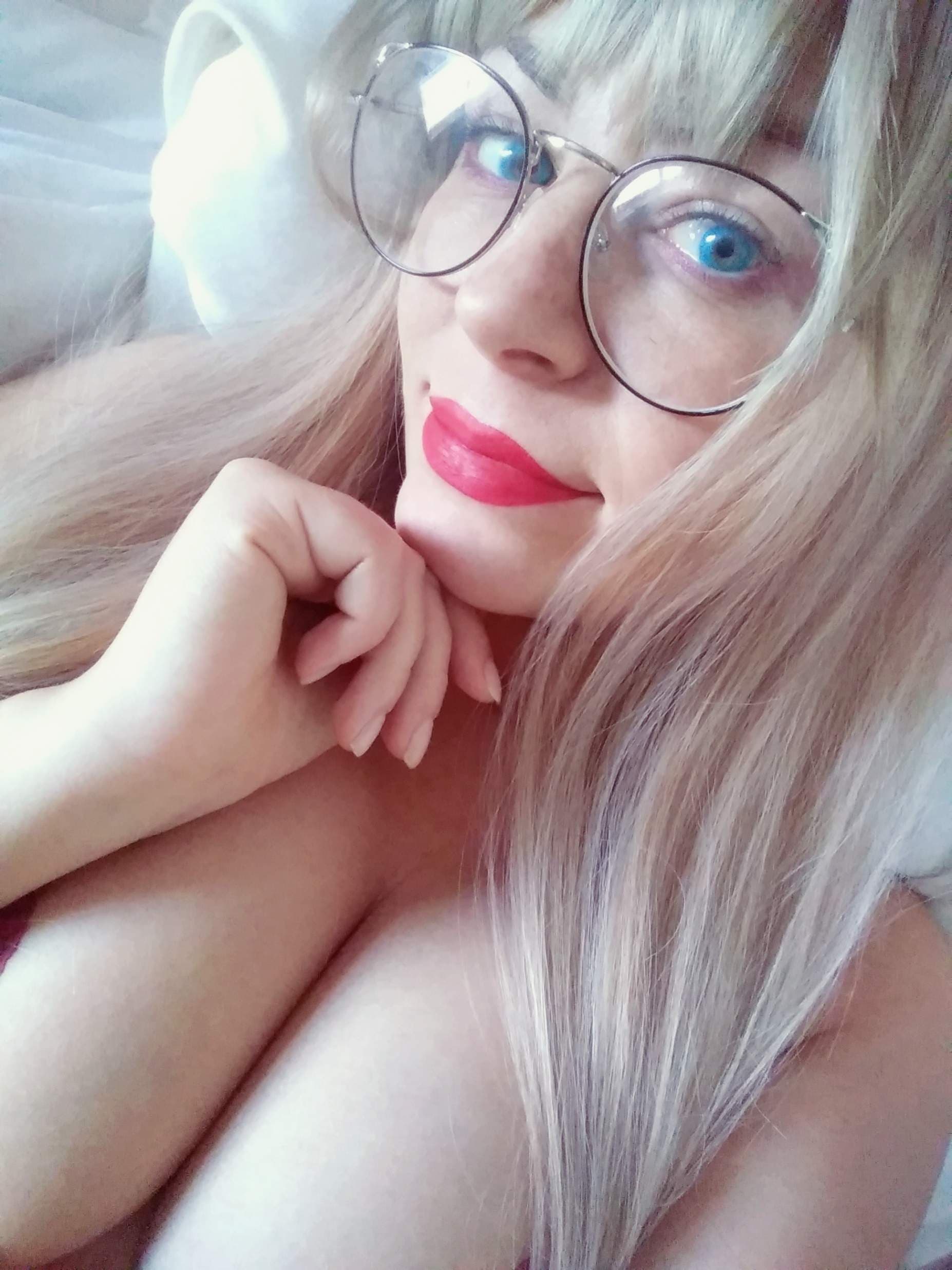 Nathblondee
