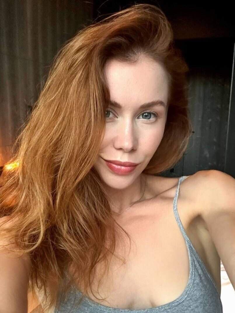 💋 Mia 💋