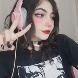 𝑚𝑎𝑙𝑢 ⋰·⋰