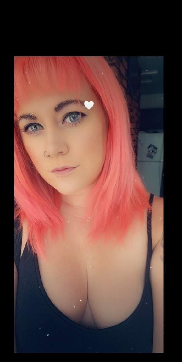 L ♡