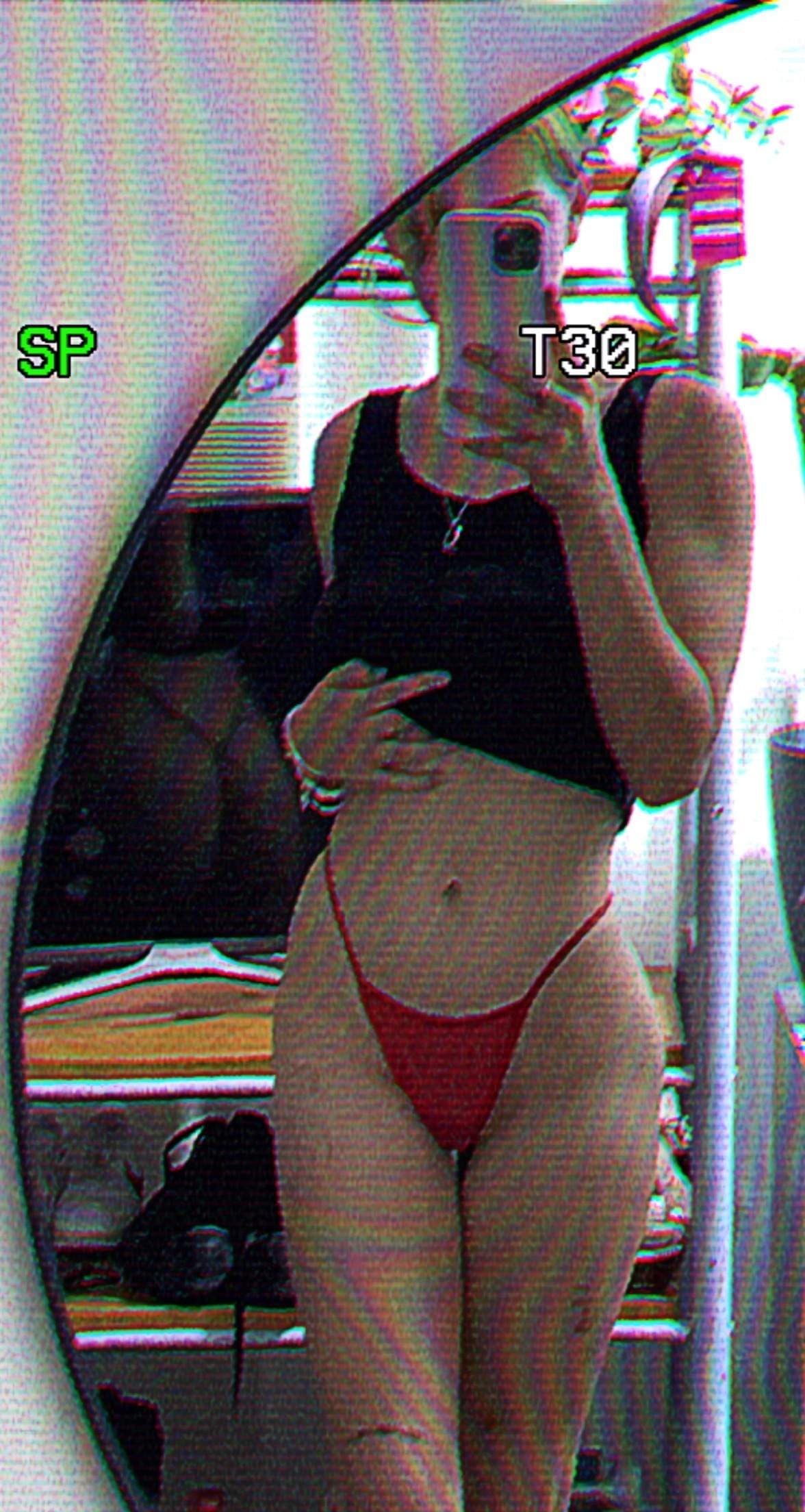 Becca Rose 🍒