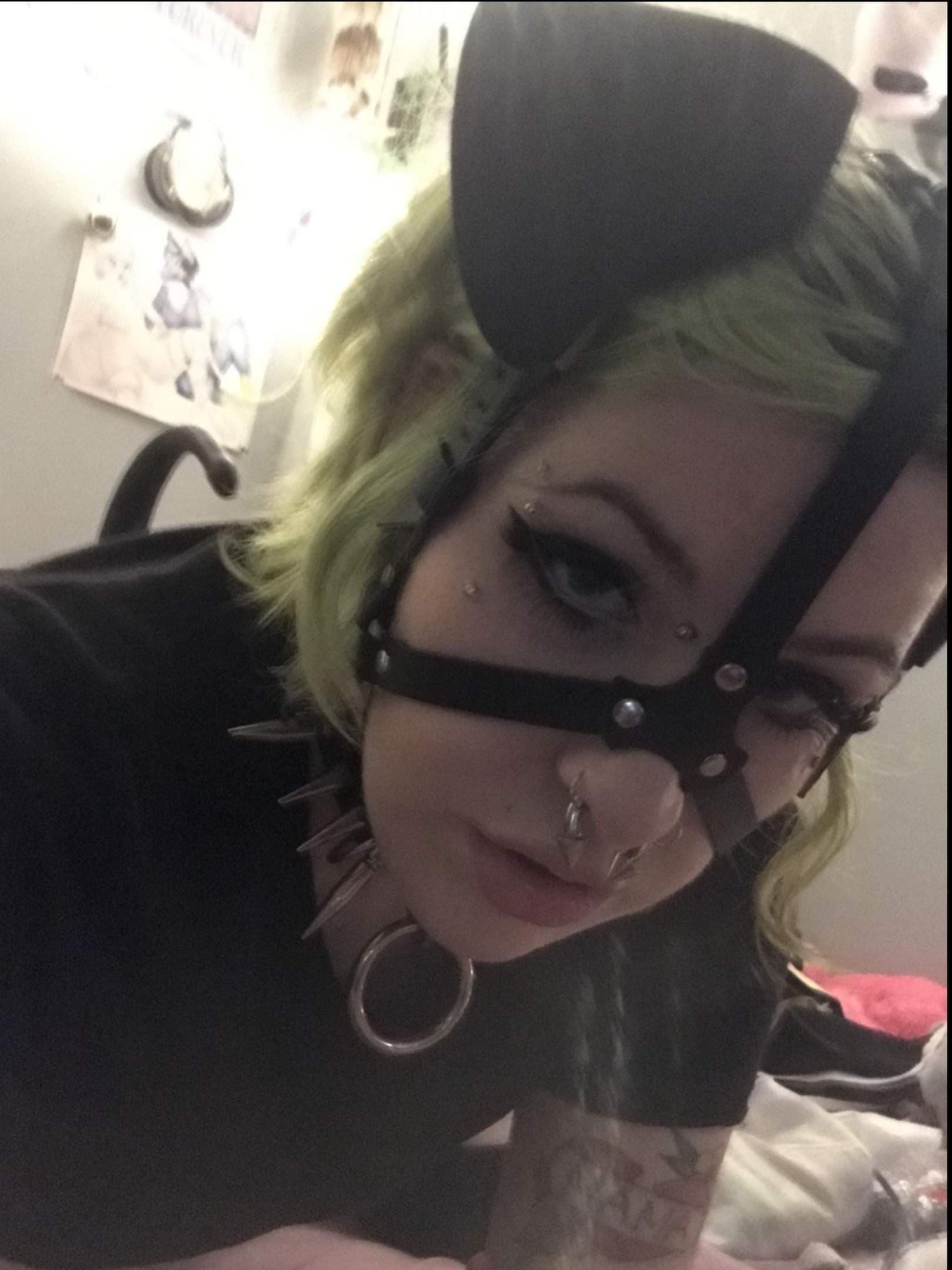 Gross Girl