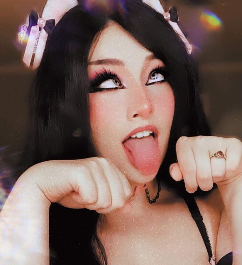 Momo Tsubomi
