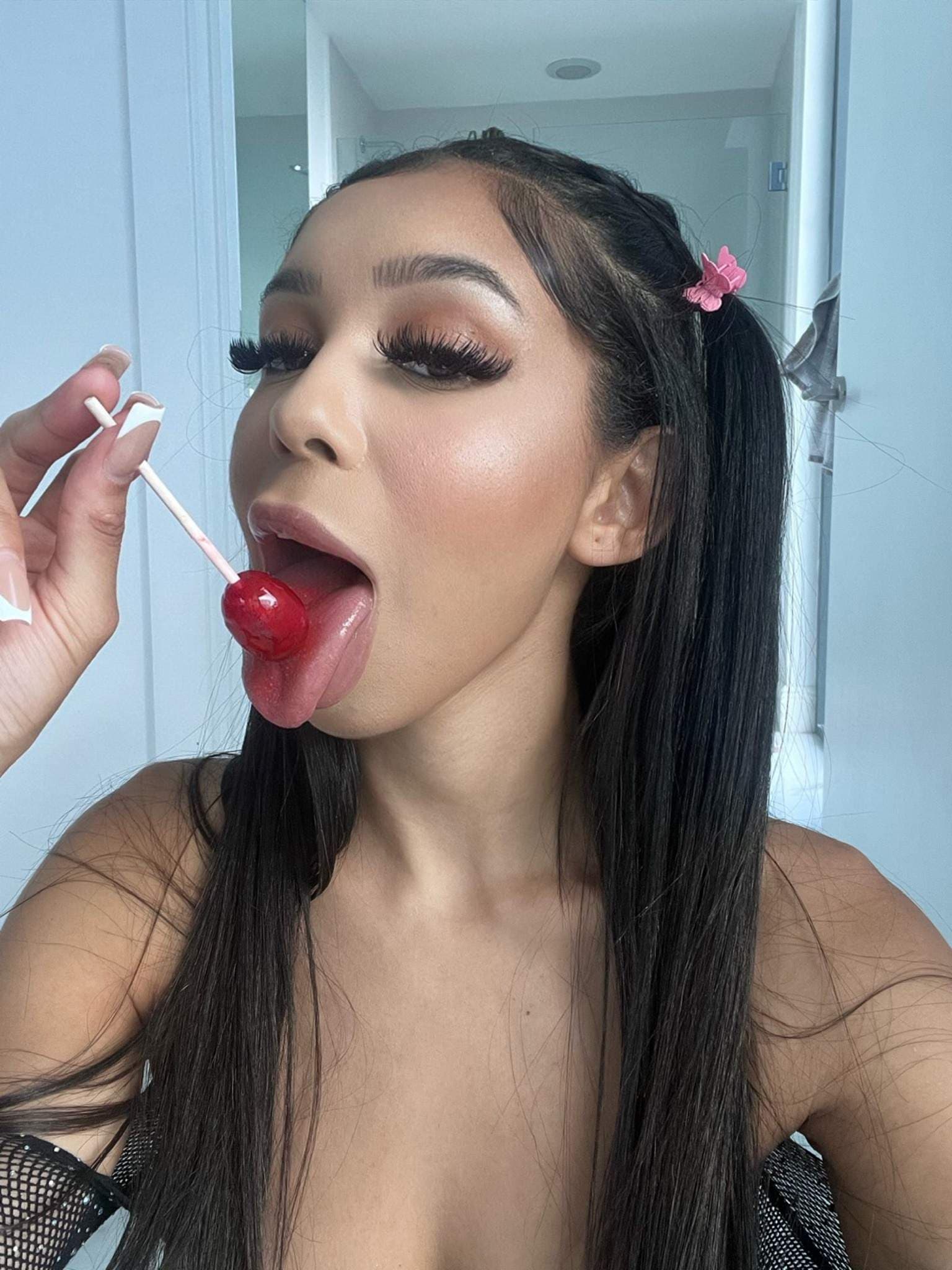 Ms. Valentina