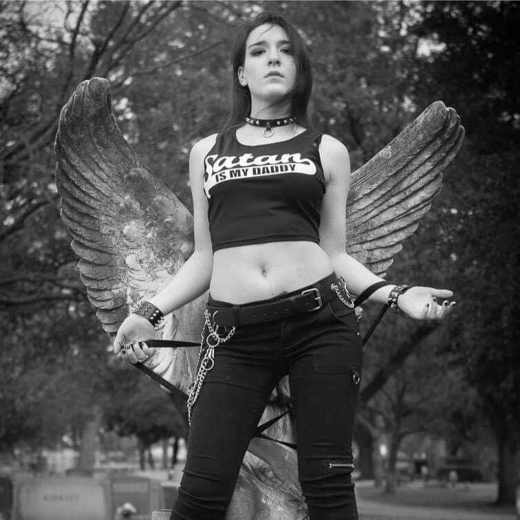 EroticIllusion666