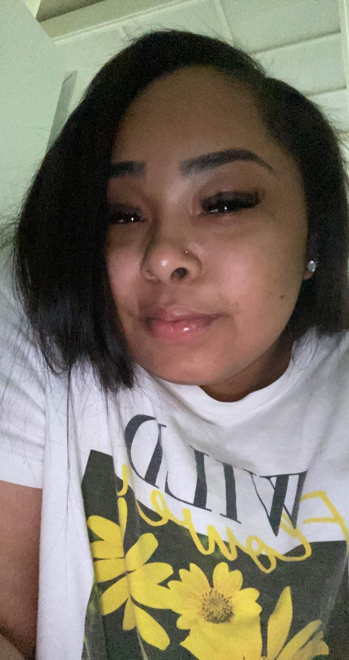 EJ (: