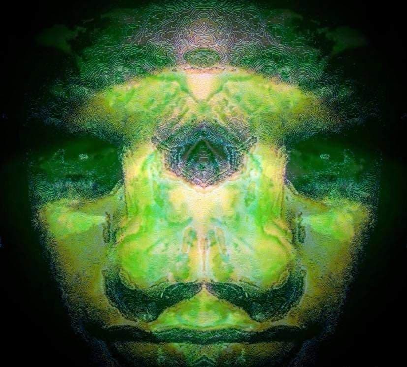 Δ § Ŧ Ɍ Δ Ꝉ § Ξ Ж Ŧ §