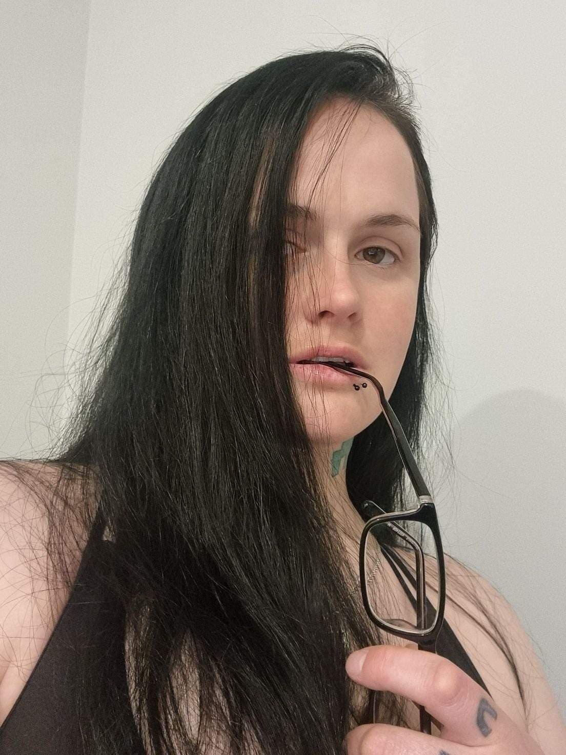 Miss Bella Lilith Devign