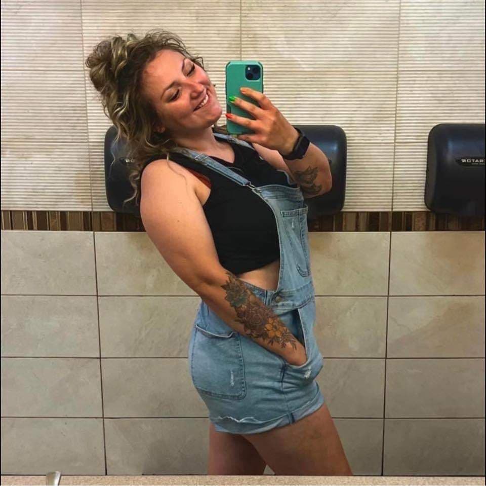 𝓚𝒂𝒚 🤓🍭💙