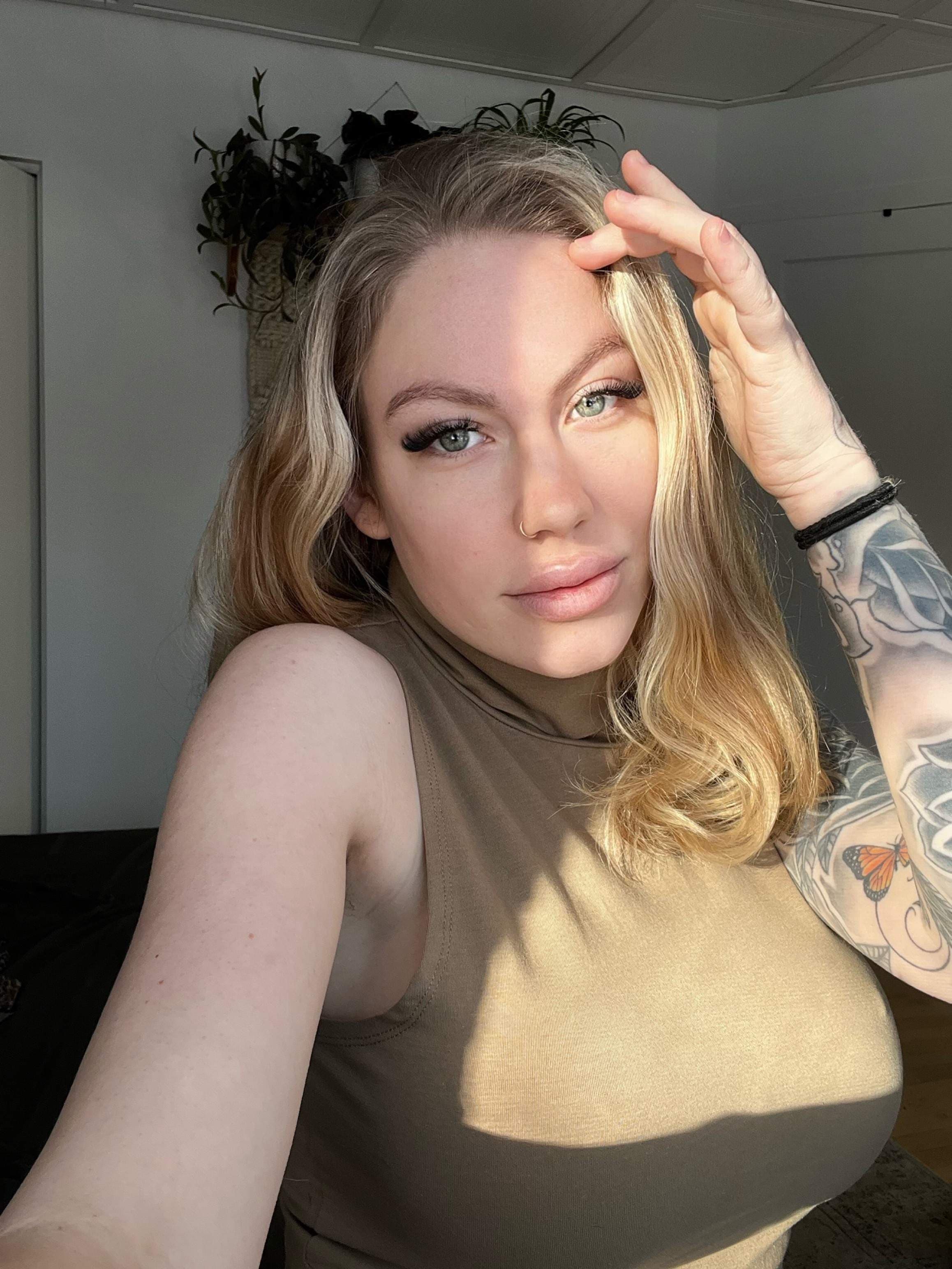 Natasha Lavoie FREE