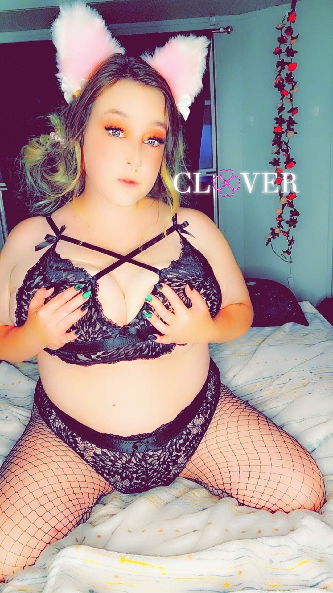 Clover 🌌