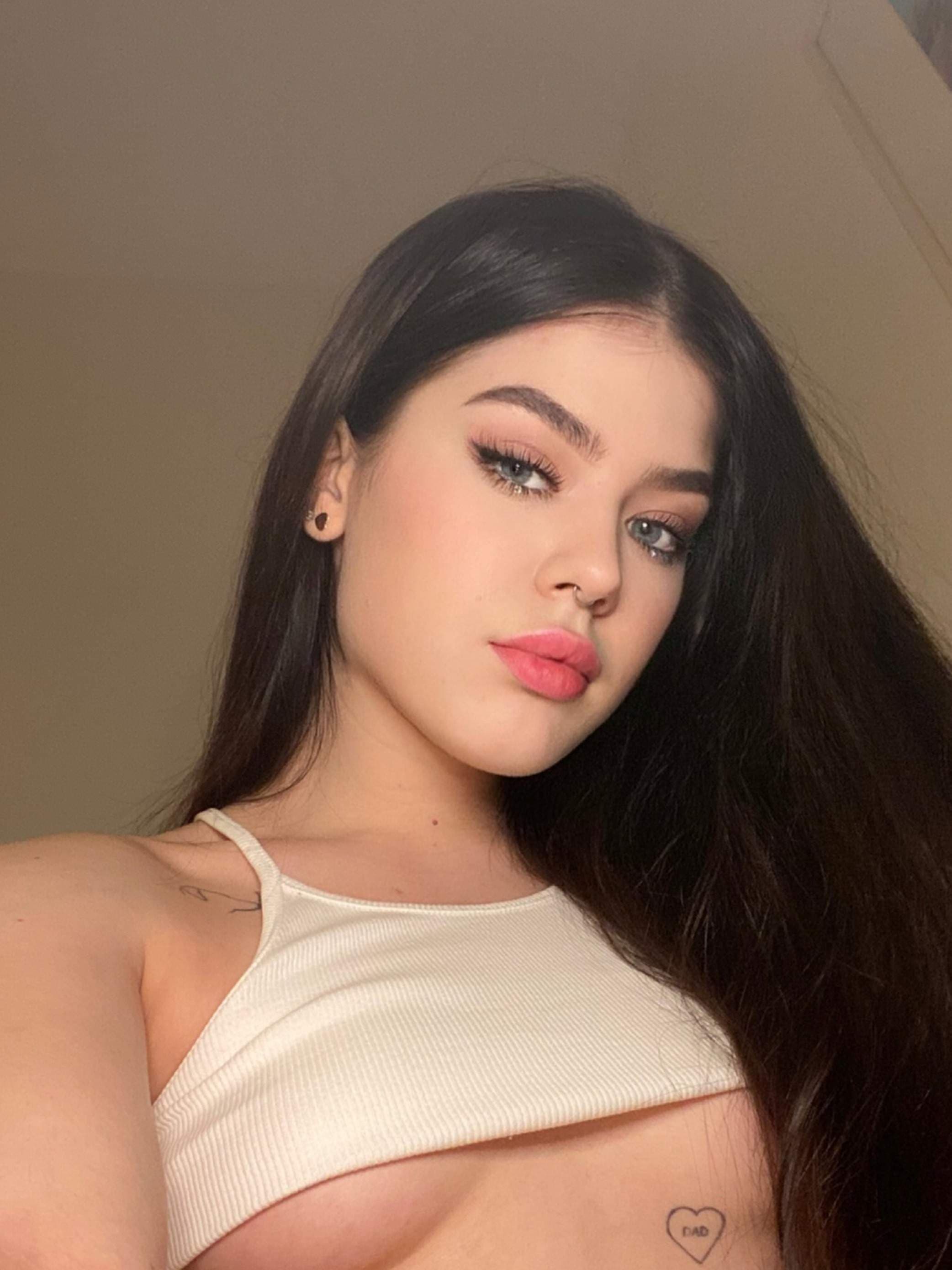 Your Dolly Selena🎀