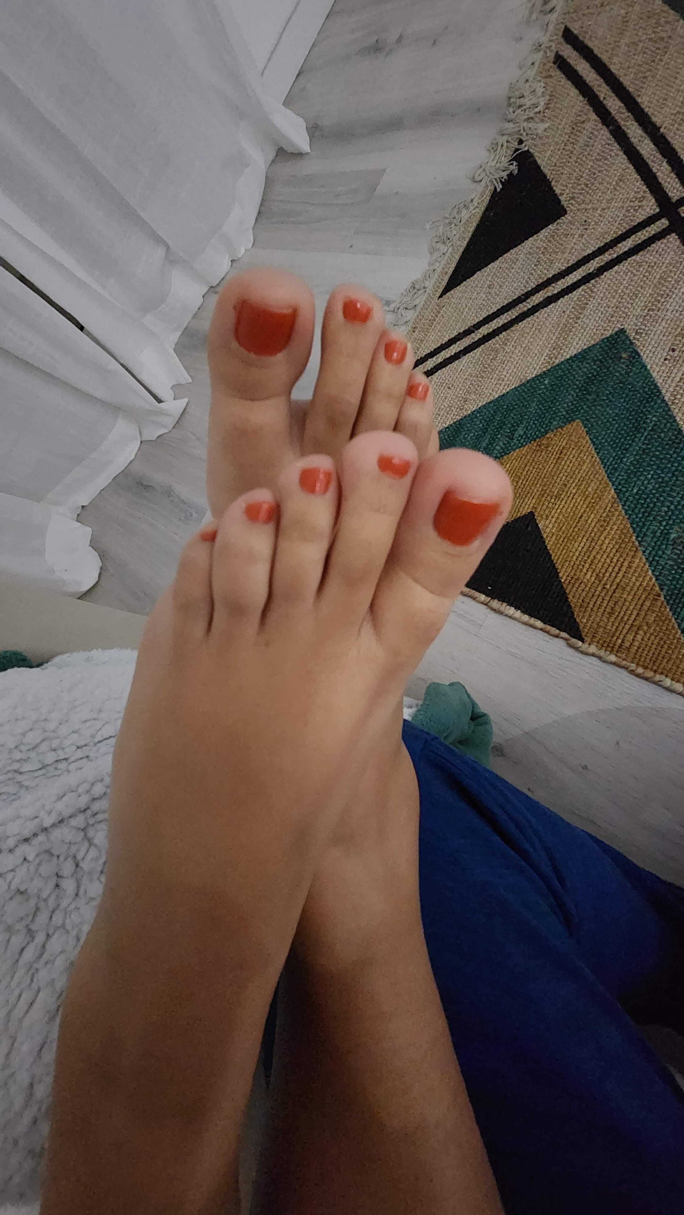 Enamorate de mis pies al igual que yo🥰