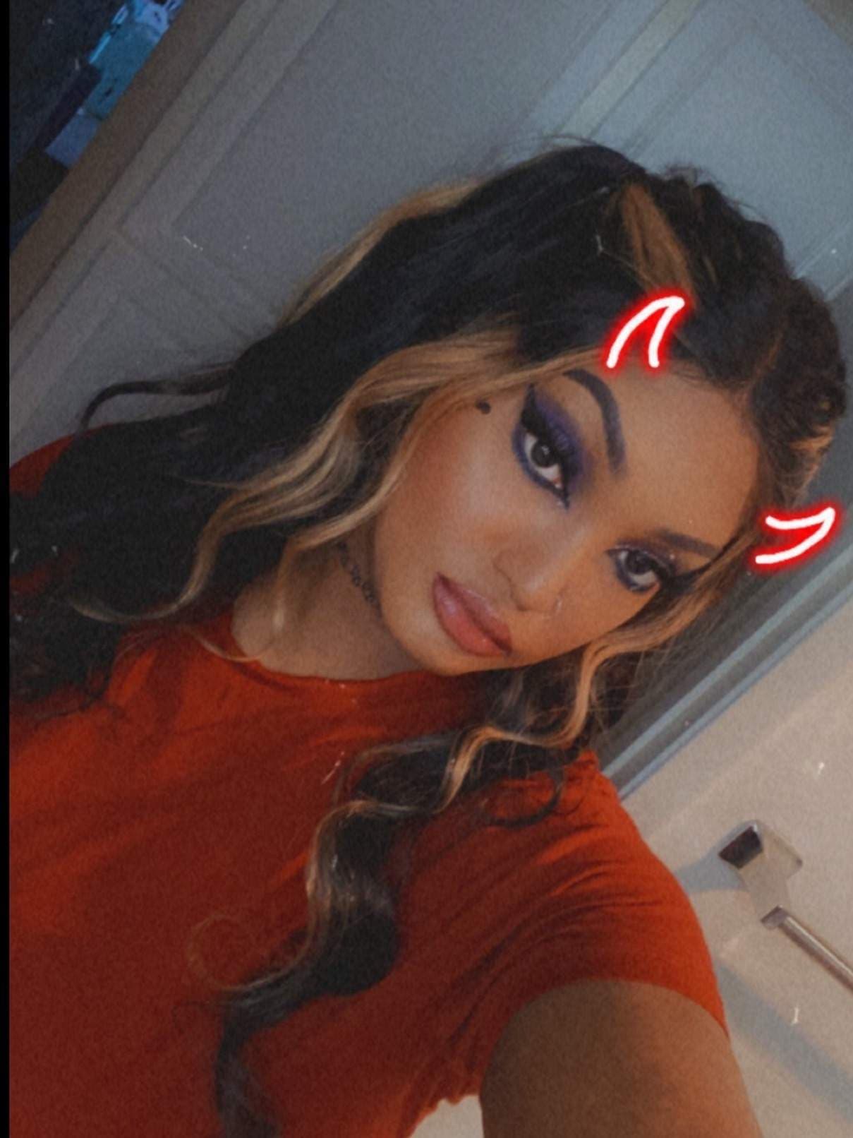 Esha 🦋