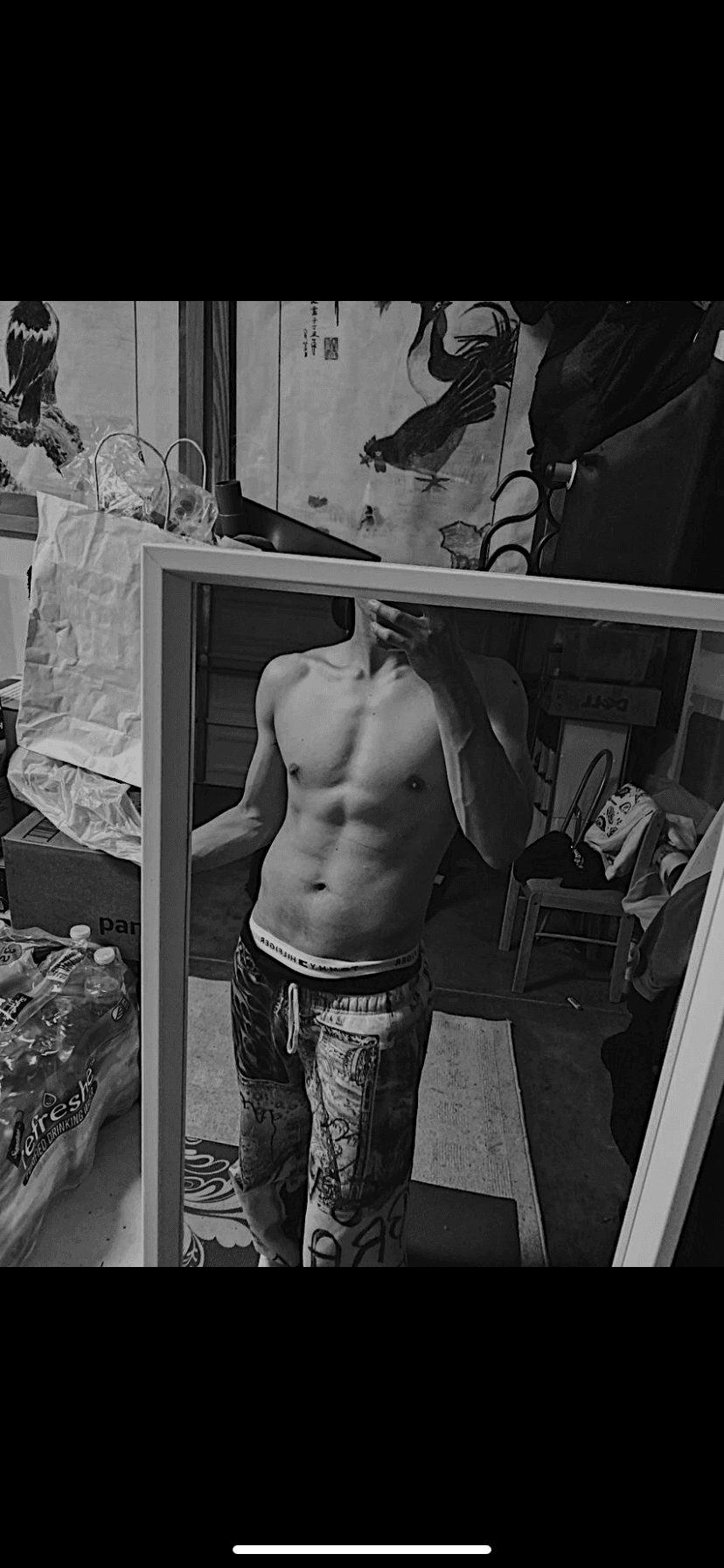 Miles Cooper 🔞